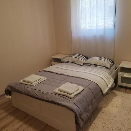 Apartman Mira غييكا المظهر الخارجي الصورة